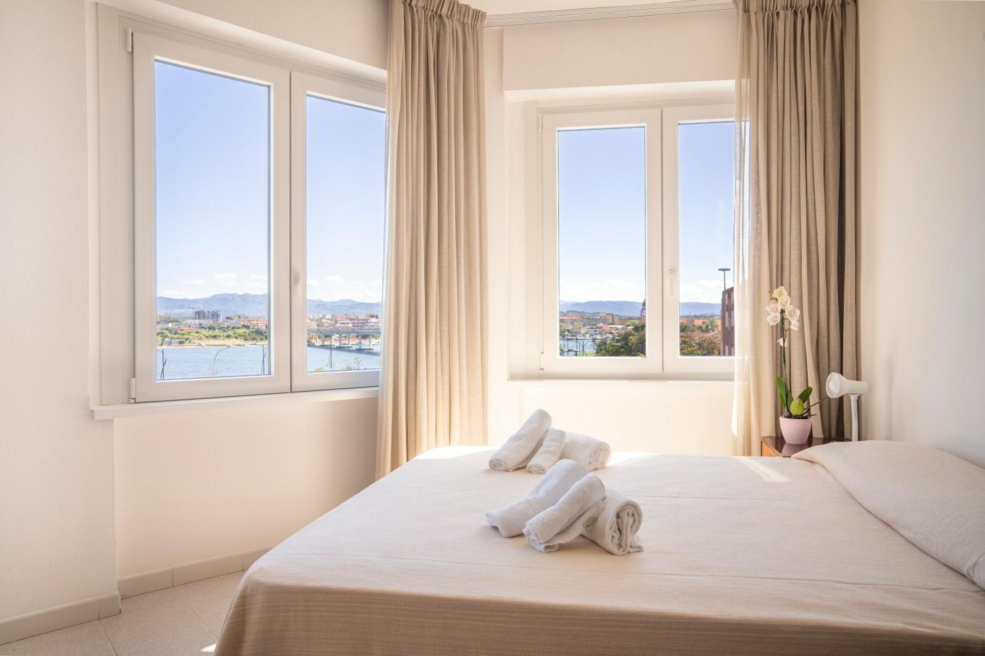 Hotel De Plam Olbia Exterior photo